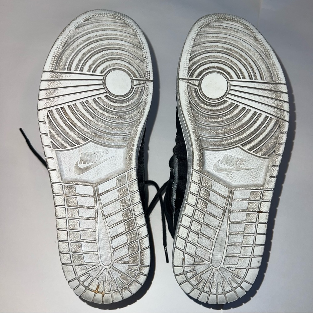 Jordan 1 Retro High Strap Black/Black-Pure Platinum in Original Box-Release ‘17 - Picture 9 of 12